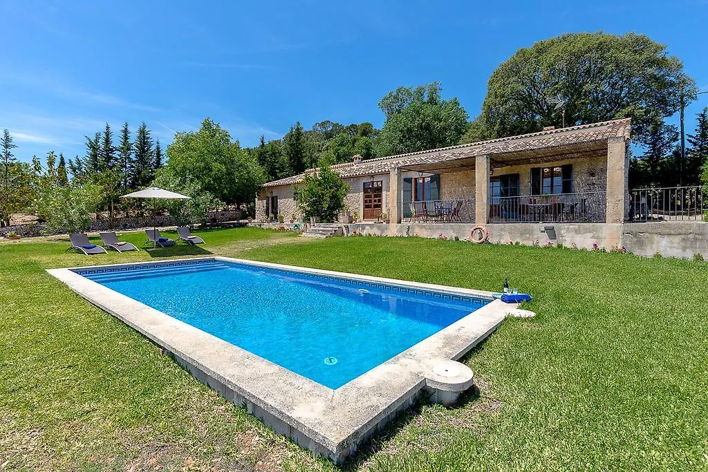 Finca Aubons Sa Pobla Villa